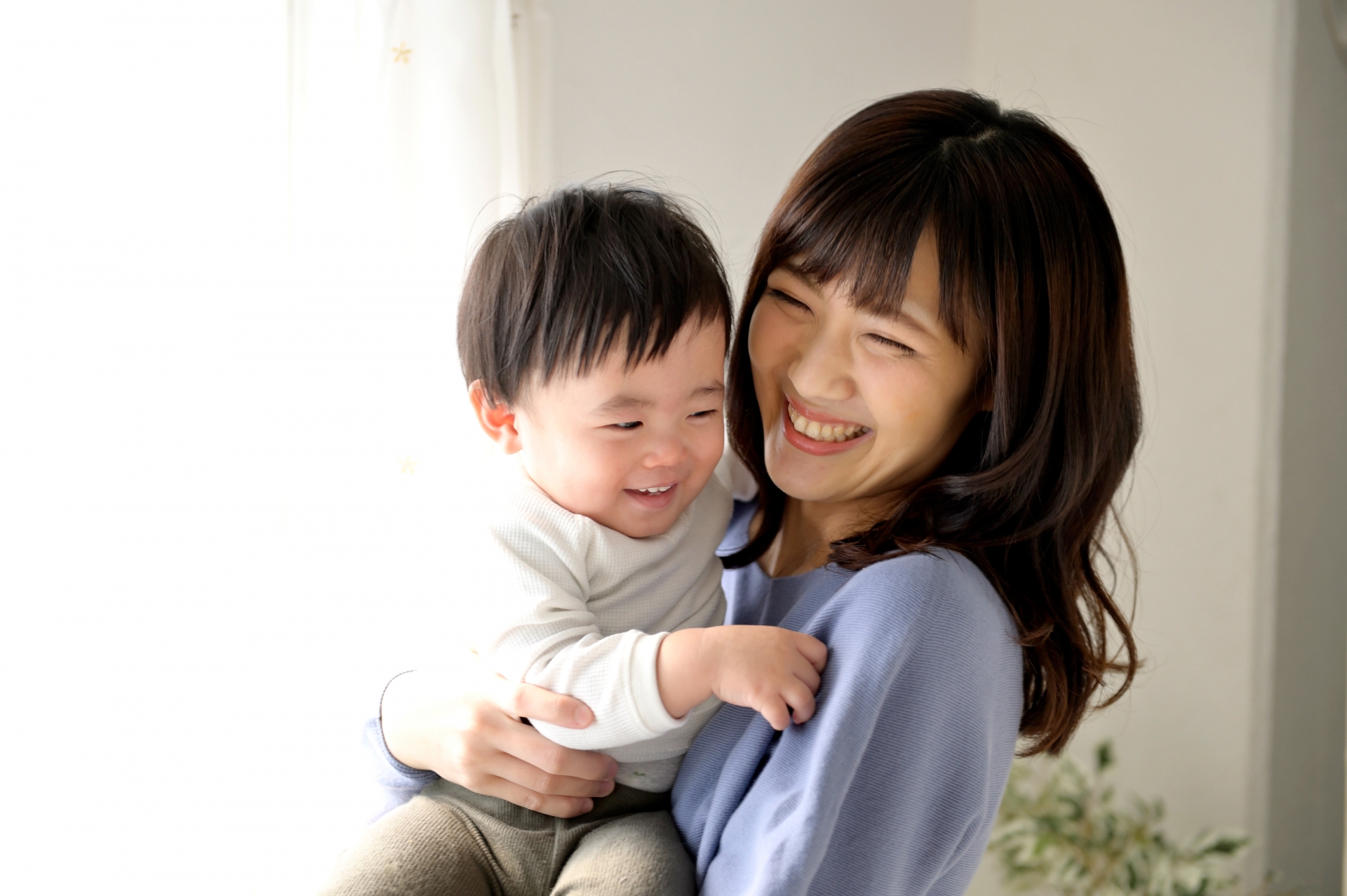 卒乳後のブラジャーでおすすめ【産後の垂れ胸・下垂を防ぐマタニティブラ】