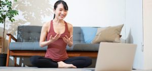 【継続は力なり】バストの悩み解決のためにはじめた「筋トレ」開始一ヶ月後レポート(産後40代研究員:ヨシイケ)